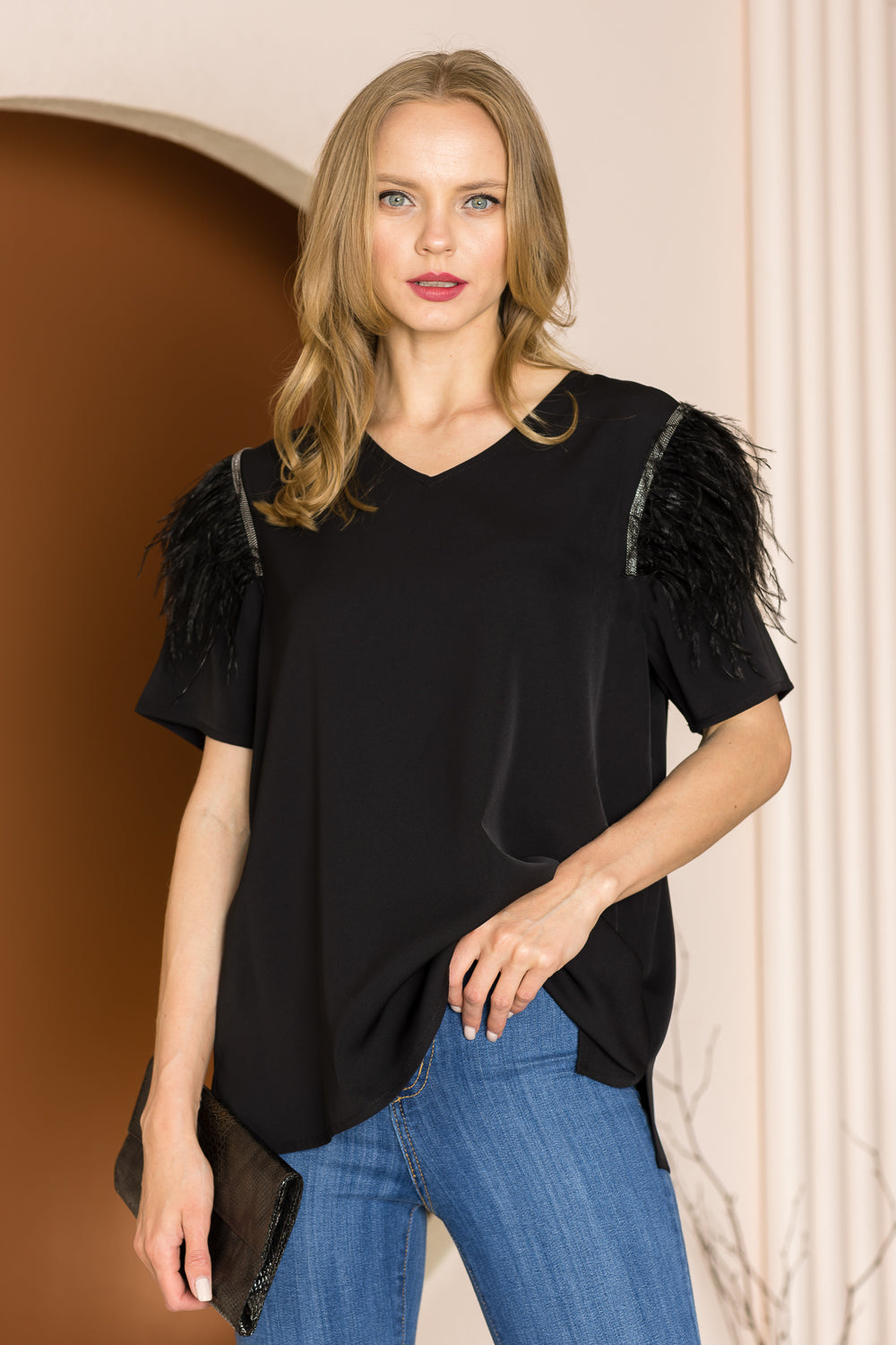 Wendelle Feathered Top